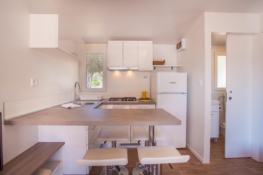 Mobile Homes Lopari Nerezine Esterno foto